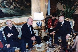 Il Presidente della Repubblica Oscar Luigi Scalfaro riceve la visita di Yitzhak Rabin, primo ministro dello Stato di Israele