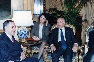 Il Presidente della Repubblica Oscar Luigi Scalfaro incontra Andrei V. Kozyrev, ministro degli esteri della Federazione Russa