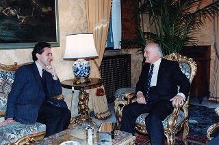 Il Presidente della Repubblica Oscar Luigi Scalfaro incontra l'on. Francesco Rutelli, nuovo sindaco di Roma