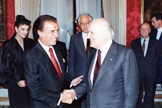 Il Presidente della Repubblica Oscar Luigi Scalfaro riceve la visita di Carlos Saul Menem, Presidente della Repubblica Argentina