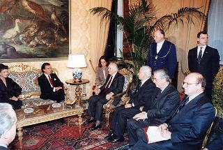 Il Presidente della Repubblica Oscar Luigi Scalfaro riceve la visita di Carlos Saul Menem, Presidente della Repubblica Argentina