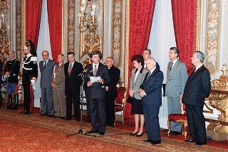 Il Presidente della Repubblica Oscar Luigi Scalfaro riceve la visita dell'on. Rosa Russo Jervolino, ministro della pubblica istruzione, con i promotori, la giuria ed i vincitori del 43° Premio "Livio Tempesta"