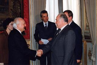 Incontro del Presidente della Repubblica Oscar Luigi Scalfaro con Viktor Chernomyrdin, primo ministro della Federazione Russa
