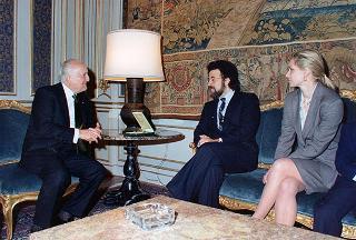 Il Presidente della Repubblica Oscar Luigi Scalfaro riceve il Maestro Giuseppe Sinopoli, con la famiglia