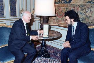 Il Presidente della Repubblica Oscar Luigi Scalfaro riceve il Maestro Giuseppe Sinopoli, con la famiglia