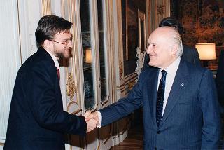 Incontro del Presidente della Repubblica Oscar Luigi Scalfaro con la Presidenza nazionale della Federazione universitaria cattolica italiana