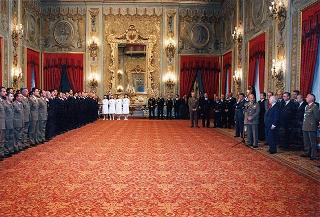 Il Presidente della Repubblica Oscar Luigi Scalfaro riceve in udienza il sen. Fabio Fabbri, ministro della difesa, i capi di Stato maggiore della difesa e delle forze armate e una rappresentanza di militari italiani del contingente "Italfor Ibis 2" che hanno operato in Somalia