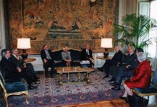 Intervento del Presidente della Repubblica Oscar Luigi Scalfaro alla presentazione dell'ultimo volume dell'opera "Storia del Mezzogiorno" dele Edizioni Del Sole