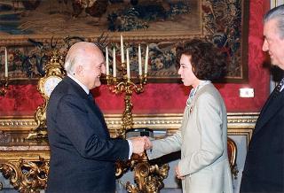 Il Presidente della Repubblica Oscar Luigi Scalfaro riceve l'on. Irene Pivetti, nuovo presidente della Camera