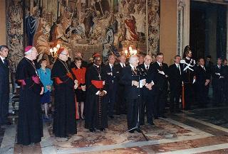 Incontro del Presidente della Repubblica Oscar Luigi Scalfaro con una delegazione del Segretario di Stato della S. Sede e una rappresentanza di partecipanti all'Assemblea speciale per l'Africa del Sinodo dei vescovi