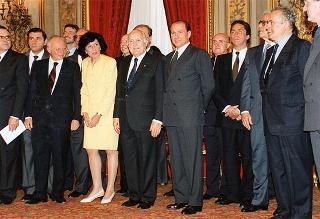 Il Presidente della Repubblica Oscar Luigi Scalfaro alla cerimonia di Giuramento dei componenti del I Gabinetto Berlusconi