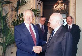 Incontro del Presidente della Repubblica Oscar Luigi Scalfaro con Mario Soares, Presidente della Repubblica del Portogallo