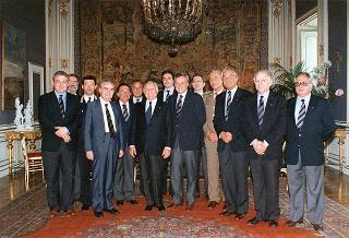 Incontro del Presidente della Repubblica Oscar Luigi Scalfaro con Antonio Concina, presidente dell'Associazione nazionale Nunziatella, con il Consiglio direttivo dell'Associazione
