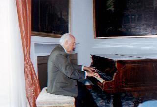Soggiorno del Presidente della Repubblica Oscar Luigi Scalfaro a Villa Rosebery.