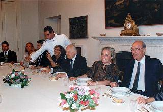 Soggiorno del Presidente della Repubblica Oscar Luigi Scalfaro a Villa Rosebery.