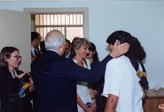 Il Presidente della Repubblica Oscar Luigi Scalfaro visita l'Istituto penale minorenni "Nisida". Bagnoli (Napoli)