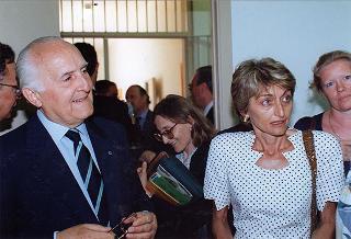 Il Presidente della Repubblica Oscar Luigi Scalfaro visita l'Istituto penale minorenni "Nisida". Bagnoli (Napoli)
