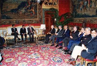 Incontro del Presidente della Repubblica Oscar Luigi Scalfaro con Enzo Iacopino, presidente dell'Associazione stampa parlamentare, e il Consiglio direttivo