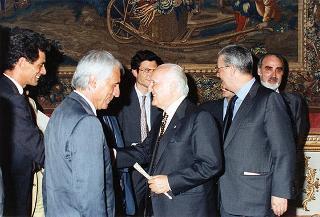 Incontro del Presidente della Repubblica Oscar Luigi Scalfaro con Enzo Iacopino, presidente dell'Associazione stampa parlamentare, e il Consiglio direttivo