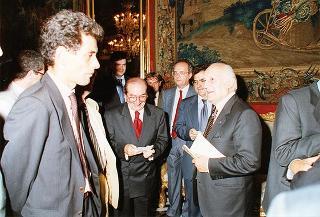 Incontro del Presidente della Repubblica Oscar Luigi Scalfaro con Enzo Iacopino, presidente dell'Associazione stampa parlamentare, e il Consiglio direttivo