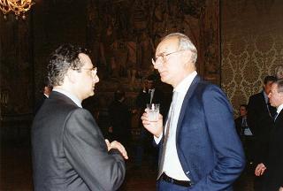 Incontro del Presidente della Repubblica Oscar Luigi Scalfaro con Enzo Iacopino, presidente dell'Associazione stampa parlamentare, e il Consiglio direttivo