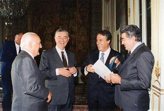Il Presidente della Repubblica Oscar Luigi Scalfaro riceve la visita di Fernando Masone, nuovo capo della polizia