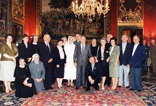 Il Presidente della Repubblica Oscar Luigi Scalfaro incontra i partecipanti alle Giornate di studio promosse dall'Opera Don Guanella su due progetti di solidarietà con la Bosnia Erzegovina