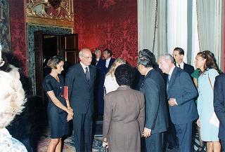 Incontro del Presidente della Repubblica Oscar Luigi Scalfaro con il Presidente della Repubblica delle Filippine e signora Ramos, e successiva colazione nel Belvedere del Torrino