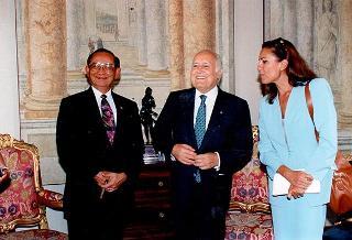 Incontro del Presidente della Repubblica Oscar Luigi Scalfaro con il Presidente della Repubblica delle Filippine e signora Ramos, e successiva colazione nel Belvedere del Torrino