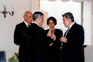Incontro del Presidente della Repubblica Oscar Luigi Scalfaro con il Presidente della Repubblica delle Filippine e signora Ramos, e successiva colazione nel Belvedere del Torrino