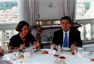 Incontro del Presidente della Repubblica Oscar Luigi Scalfaro con il Presidente della Repubblica delle Filippine e signora Ramos, e successiva colazione nel Belvedere del Torrino