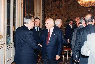 Il Presidente della Repubblica Oscar Luigi Scalfaro riceve in udienza William H. Huntley, presidente del Rotary International