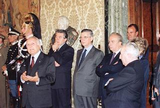Il Presidente della Repubblica Oscar Luigi Scalfaro incontra alcuni esponenti del Centro culturale e di presenza politica "Alcide De Gasperi" di Torino
