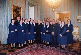 Il Presidente della Repubblica Oscar Luigi Scalfaro incontra una delegazione dei Consigli provinciali d'Italia delle Figlie della Carità di S. Vincenzo de' Paoli