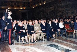 Incontro con il personale civile e militare del Segretariato Generale della Presidenza della Repubblica e successivo concerto eseguito dal Coro Cortina
