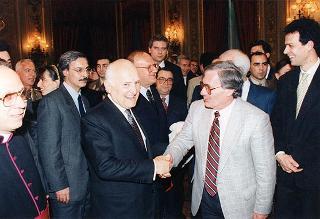 Incontro con il personale civile e militare del Segretariato Generale della Presidenza della Repubblica e successivo concerto eseguito dal Coro Cortina