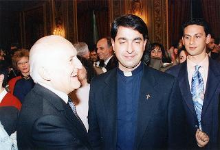 Incontro con il personale civile e militare del Segretariato Generale della Presidenza della Repubblica e successivo concerto eseguito dal Coro Cortina