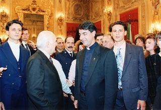 Incontro con il personale civile e militare del Segretariato Generale della Presidenza della Repubblica e successivo concerto eseguito dal Coro Cortina