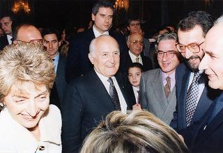 Incontro con il personale civile e militare del Segretariato Generale della Presidenza della Repubblica e successivo concerto eseguito dal Coro Cortina