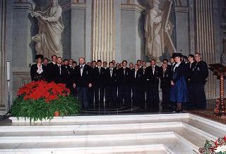 Incontro con il personale civile e militare del Segretariato Generale della Presidenza della Repubblica e successivo concerto eseguito dal Coro Cortina