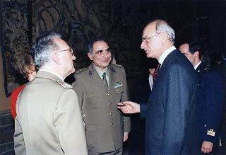 Incontro con il personale civile e militare del Segretariato Generale della Presidenza della Repubblica e successivo concerto eseguito dal Coro Cortina