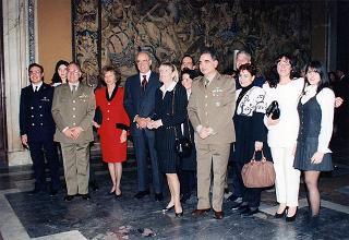 Incontro con il personale civile e militare del Segretariato Generale della Presidenza della Repubblica e successivo concerto eseguito dal Coro Cortina