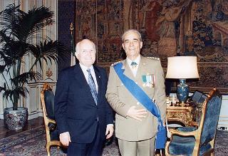 Il Presidente della Repubblica Oscar Luigi Scalfaro riceve la visita di congedo del Generale di Corpo d'Armata Paolo Feniello, ispettore dell'Arma del Genio