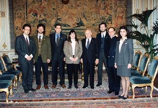 Il Presidente della Repubblica Oscar Luigi Scalfaro incontra Cecilia Carmassi e Andrea Longhi, presidenti nazionali della Federazione Universitaria Cattolica Italiana e alcuni componenti della Presidenza nazionale