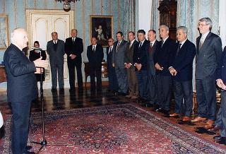 Il Presidente della Repubblica Oscar Luigi Scalfaro incontra alcuni dipendenti del Segretariato Generale della Presidenza della Repubblica recentemente collocati a riposo