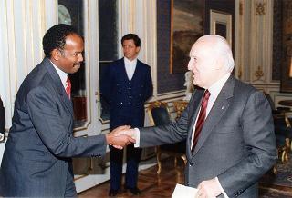 Incontro del Presidente della Repubblica Oscar Luigi Scalfaro con Petros Solomon, ministro degli esteri dell'Eritrea