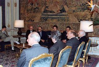 Il Presidente della Repubblica Oscar Luigi Scalfaro incontra  una delegazione del &quot;Gruppo Africa&quot; per la pace in Rwanda