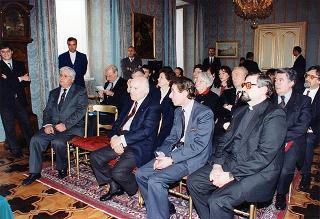 Andrea Piersanti, presidente dell'Ente Spettacolo, con alcuni esponenti dell'Associazione, per presentare le opere Vangeli e Cinenciclopedia 2 su CD-ROM