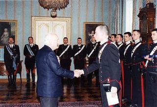 Delegazione di allievi della Scuola sottufficiali dei Carabinieri, in servizio di guardia d'onore al Palazzo del Quirinale