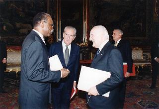 Ewald Cornelis Leeflang, nuovo ambasciatore della Repubblica del Suriname: presentazione lettere credenziali